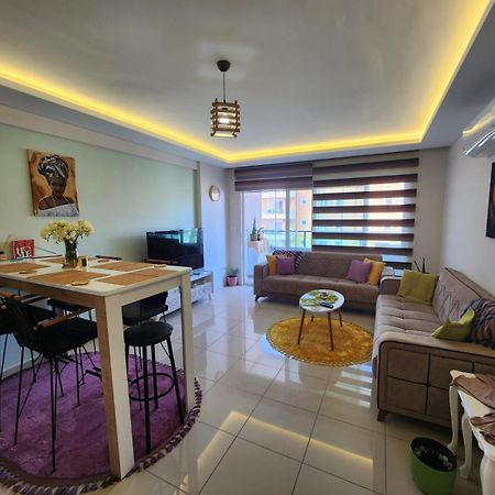 Cozy Sea View Next To The Beach, In The Mid Of The Market, Saturday Bazar, Restaurants & Bars Etc, Alanya Mahmutlar! Exterior photo